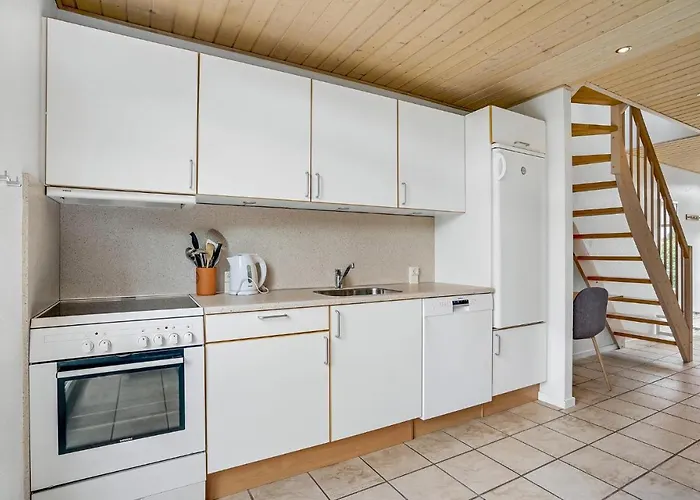 Lovely In With Wifi Holiday home *