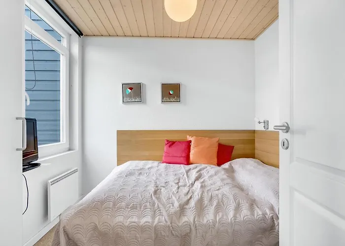 Holiday home Lovely In With Wifi *